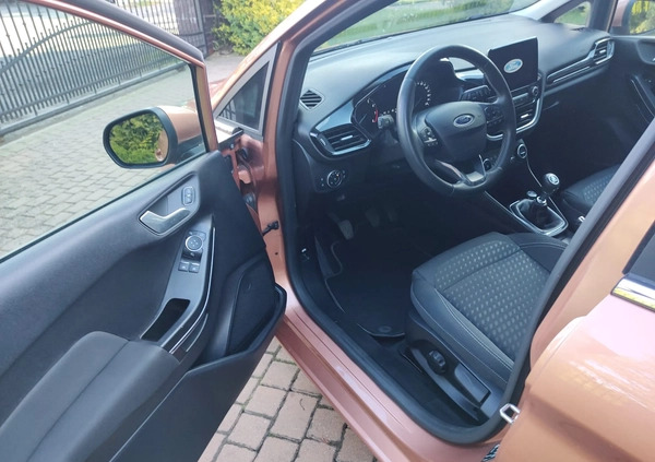 Ford Fiesta cena 42750 przebieg: 22800, rok produkcji 2017 z Częstochowa małe 436